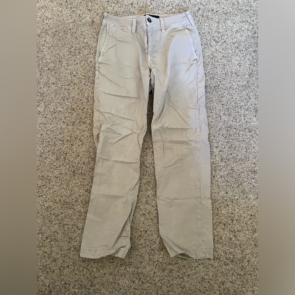 American Eagle Khakis